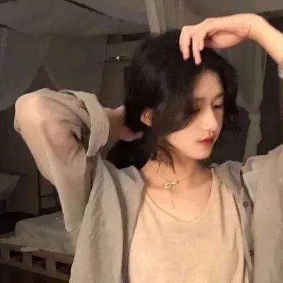 卖菜大妈竟是皇嫂